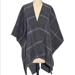 Brand new Ralph Lauren reversible ruana